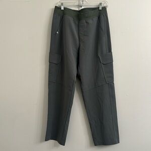 Figs scrubs gray cargo pants sz M/S